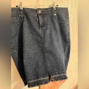 Torrid Denim Midi Straight Skirt, Sz 12, 100% Cotton